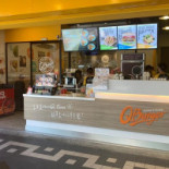 Q Burger Yonghe Xinyi Exterior