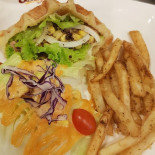 Q Burger Yonghe Xinyi Comida
