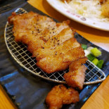 鬍鬚張 台北八德店 Comida