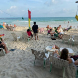 Lipsmackers Exterior