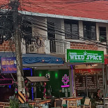 Sang's Exterior