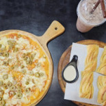 Kosher Chabad Pizza Bakery בית חבד פיצרייה מאפייה חלבית כשרה Bebida