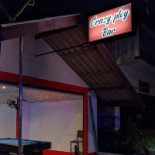 Crazy Ploy Exterior