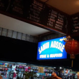 Samui Aussie Dentro