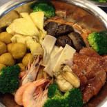 Xīn Yuán Xìng Shāo Là Chá Cān Tīng New Yuen Hing Roasted Meat Comida