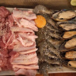 Chom-lay Comida