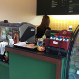 Café Amazon Dentro