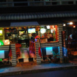 Deli Maxx Exterior