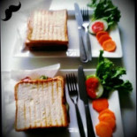 Mustà Cafe Comida