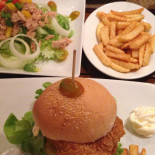 Coconut Willy's Comida