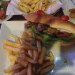 Coconut Willy's Comida