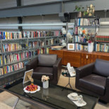 Deli Maxx Dentro