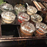 Dà Hóng Pào Huǒ Guō Liào Lǐ Comida