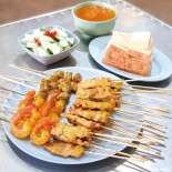 สะเต๊ะเมืองพังงาคุณทิพย์ Comida
