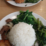 Loving Hut Comida