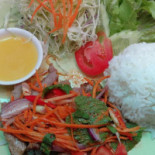 ดาดาชา บ้านสิงห์ Comida