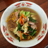ร้านเจ๊ดาหอยทอด Comida