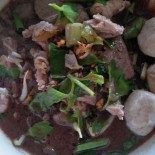 ร้านยายใบไทรโยค อาหารตามสั่ง Comida
