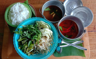 ร้านข้าวปุ้นซาว Comida