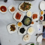 녹황우식당 Comida