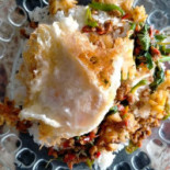 ร้านเจ้ชมพู อาหารตามสั่ง Comida