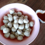 ร้านก๋วยเตี๋ยวเจ๊เขียวลูกชิ้นหมูไพศาลี Comida