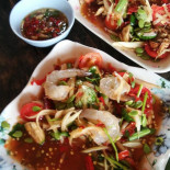 แพยอดรัก สะพานเทพสุดา food