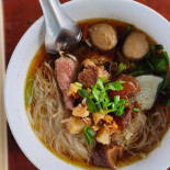 เจ๊อื๋อ Comida