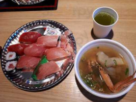 Tiān Xià の Tái Suǒ Dà Qǐ Shuǐ Chǎn Hǎi Xiān レストラン Jiè Diàn Comida