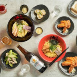 Dōng Jīng Yóu Zǔ Cè Shì Cài Dān Dōng Jīng Yóu Zǔ Cè Shì Cài Dān Comida