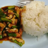 สะอื้น จานเด็ด Comida