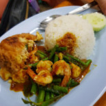 สะอื้น จานเด็ด Comida