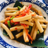 กลางนา คาเฟ่ Comida