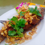 ครัวแก้มดำ Comida