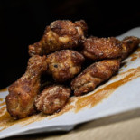 Urban Bricks Kitchen Comida
