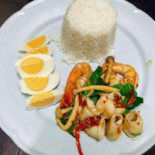 ร้านคุณตุ๋ม สเต็กหนองแค Comida