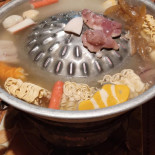 ร้านกิ่งหมูกะทะ สาขาบ้านฝาง Comida