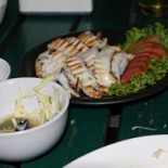 ร้าน ร่มสน ซีฟู๊ด Comida