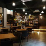 Chapter One Cafe Dentro