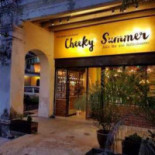 Cheeky Summer Dentro