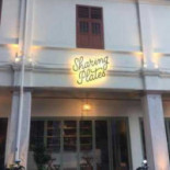 Sharing Plates Exterior