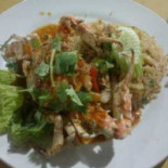 Megi Ketam Bistro food