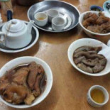 Ah Her Bak Kut Teh Yà Huǒ Ròu Gǔ Chá (pandamaran) Comida