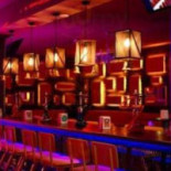 Pride Pub Dentro