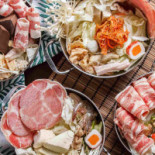 Shí Dìng Gōng Chòu Chòu Guō Sōng Shān Diàn Comida