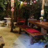 B-null Cafe Art Gallery Custom Tattoo Dentro
