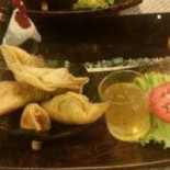 Namton's House น้ำต้น เฮาส์ บาร์ Comida
