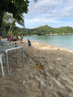 เดอะบีชคลับ บุริ รสา เกาะพะงัน Comida