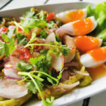 ป้อม ที ซีฟู๊ด Comida