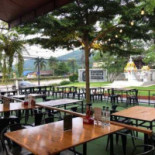 ร้านอาหารบ้านท่าแพ Banthapae Dentro